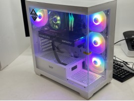 SubGo White Gen3 RYZEN 7 7700 32GB 1TB RTX5070