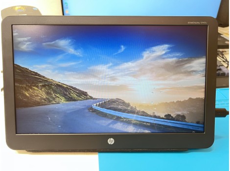 HP EliteDisplay S140u 14" (клас А)