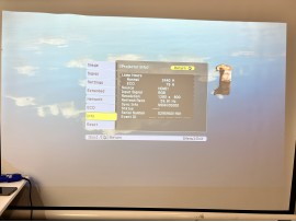 Epson EB-685Wi 2440часа клас А