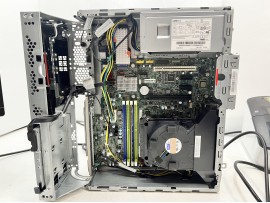 Lenovo ThinkCentre M75s-1 Ryzen 5 PRO 2400G 8GB 260GB Radeon Vega