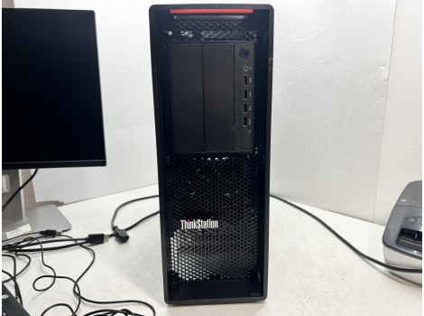 Lenovo ThinkStation P520 Xeon W-2245 32GB 512GB Radeon Pro WX 5100 8GB