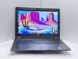 Fujitsu LIFEBOOK U757 15.6" i5-7200U 8GB 256 клас А