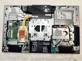 HP EliteOne 800 G5 All-in-One 23.8" touch 1920x1080 FHD i5-9500 8GB 130GB UHD 630