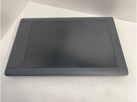 WACOM Intuos5 Touch PTH850 Large Pen Tablet 12.80" x 8" Active Area клас А