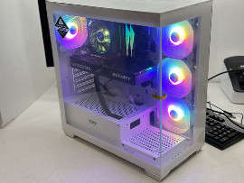 Компютър Нови SubGo White Gen4 RYZEN 7 7700 64GB 2TB RTX5070