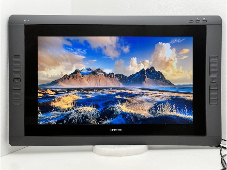 Wacom Cintiq 22HD Touch (DTH-2200) 22" (клас А)