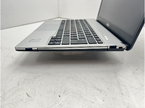 Fujitsu Lifebook s936 13.3" i5-6200U 8GB 260GB клас А