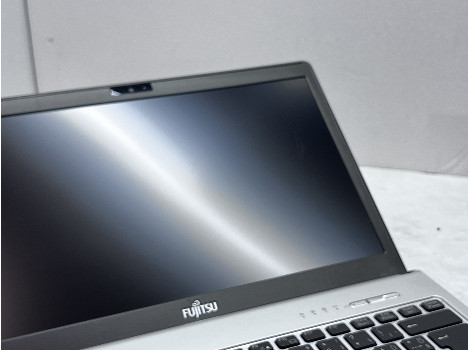 Fujitsu LIFEBOOK S938 13.3" i7-8650U 24GB 510GB клас Б
