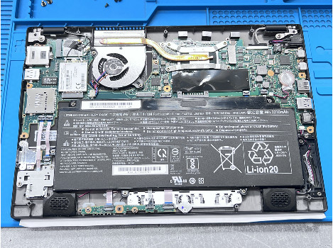 Fujitsu LIFEBOOK U939 13.3" touch i5-8265U 16GB 260GB клас А