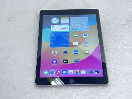 Таблет Apple iPad (6th Gen) 32GB клас А