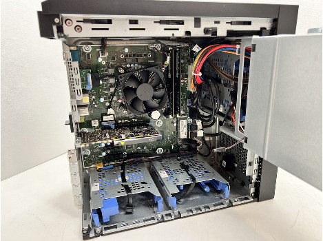 Dell Precision 3630 E-2124 16GB 260GB Quadro P620 2GB