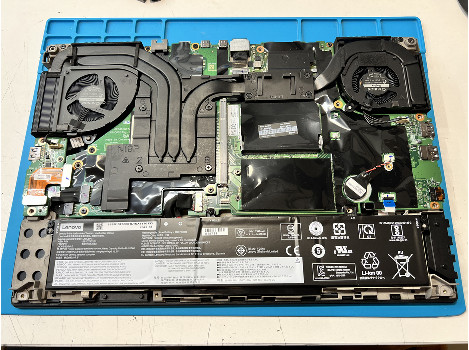 Lenovo ThinkPad P15 G1 15.6" i7-10850H 32GB 510GB клас А