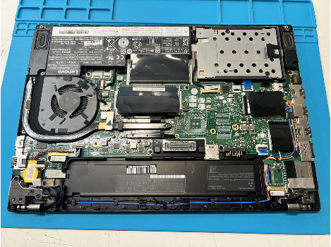 Lenovo ThinkPad T470 14" i5-6300U 8GB 260GB клас А