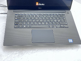 Лаптоп Dell XPS 15 7590 15.6" i7-9750H 32GB 1020GB клас Като Нов