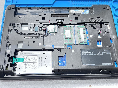 HP ZBook 15 15.6" i7-4800MQ 32GB 260GB клас А