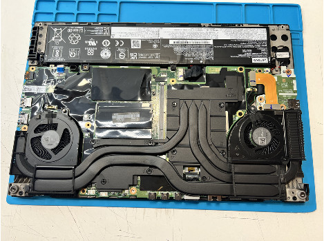 Lenovo ThinkPad P15 G1 15.6" i7-10850H 32GB 510GB клас А