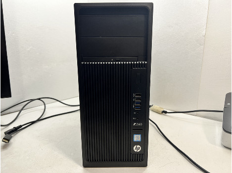 HP Z240 Workstation E3-1240 v5 16GB 500GB Quadro K2200 4GB