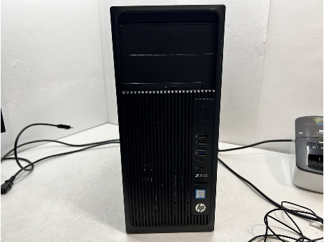 HP Z240 Workstation E3-1240 v5 16GB 500GB Quadro K2200 4GB
