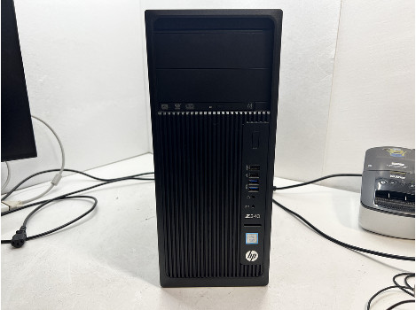 HP Z240 Workstation E3-1240 v5 16GB 500GB Quadro K2200 4GB
