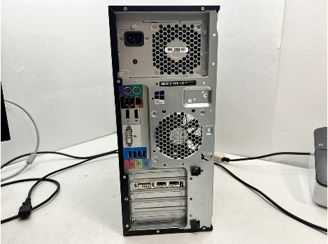 HP Z240 Workstation E3-1240 v5 16GB 500GB Quadro K2200 4GB