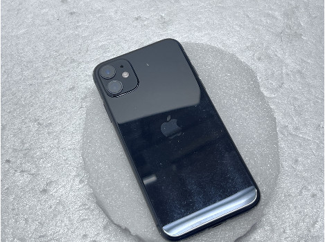 Apple iPhone 11 256GB (клас Б)