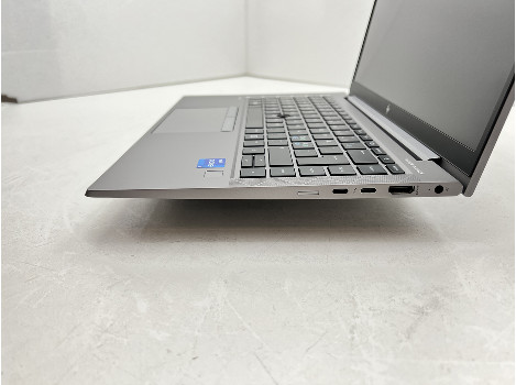 HP ZBook Firefly 14 G8 14" i7-1165G7 16GB 510GB клас А