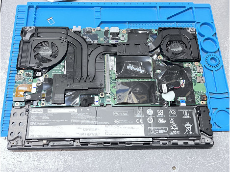 Lenovo ThinkPad P15 G1 15.6" i7-10850H 32GB 510GB клас А