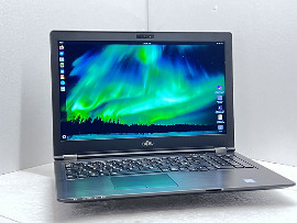 Лаптоп Fujitsu LIFEBOOK U758 15.6" i5-8250U 16GB 260GB клас А