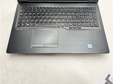 Fujitsu LIFEBOOK U758 15.6" i5-8250U 16GB 260GB клас А