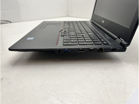 Fujitsu LIFEBOOK U758 15.6" i5-8250U 16GB 260GB клас А