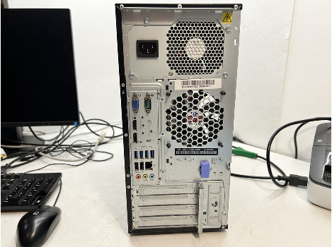 Lenovo ThinkStation P320 i7-7700 16GB 260GB