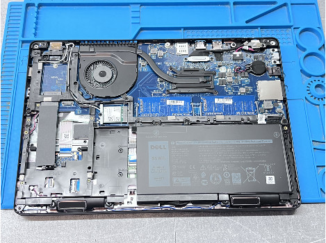 Dell Latitude 5490 14" i3-8130U 8GB 260GB клас А