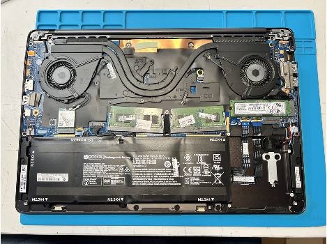 HP ZBook Studio G3 15.6" i7-6820HQ 16GB 512GB клас Б