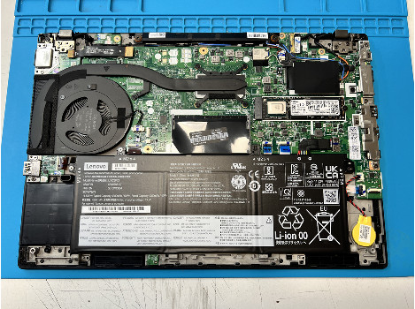 Lenovo ThinkPad T14 14" i5-10310U 16GB 260GB клас А