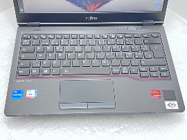 Лаптоп Fujitsu LIFEBOOK U7311 13.3" i5-1135G7 16GB 510GB клас А