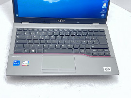Лаптоп Fujitsu LIFEBOOK U7411 14" i5-1135G7 16GB 260GB клас А