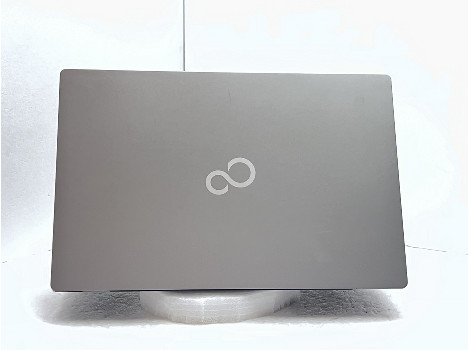 Fujitsu LIFEBOOK U7411 14" i5-1135G7 16GB 260GB клас Б