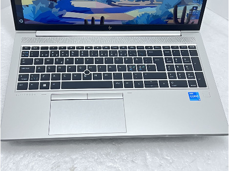 HP EliteBook 850 G8 15.6" i5-1135G7 16GB 260GB клас А