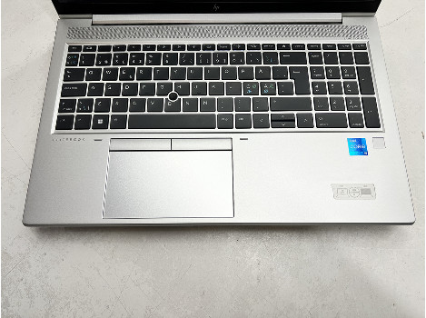 HP EliteBook 850 G8 15.6" i5-1135G7 16GB 260GB клас Като Нов