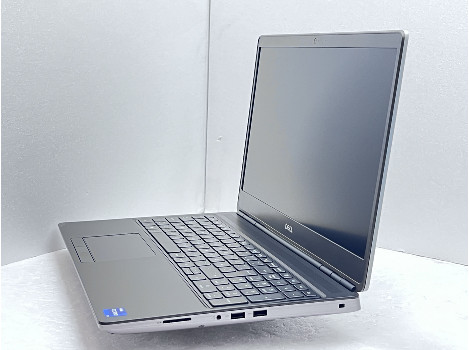 Dell Precision 7560 15.6" i9-11950H 32GB 1020GB клас А