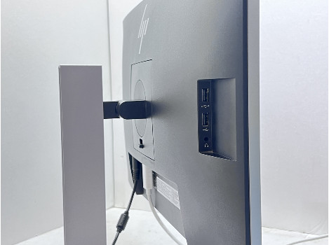 HP EliteDisplay E243d 24" (клас А)