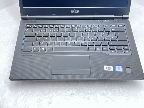 Fujitsu LIFEBOOK E549 14" i3-8145U 8GB 260GB клас А