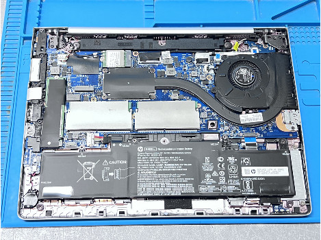 HP EliteBook 735 G6 13.3" Ryzen 3 PRO 3300U 16GB 260GB клас А