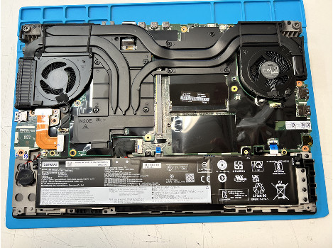 Lenovo ThinkPad P15 15.6" i7-11800H 32GB 510GB клас Като Нов