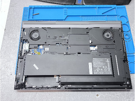 HP ZBook Fury 17 G7 17.3" i7-10850H 32GB 510GB клас А