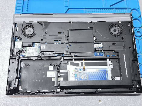 HP ZBook Fury 17 G7 17.3" i7-10850H 32GB 510GB клас А