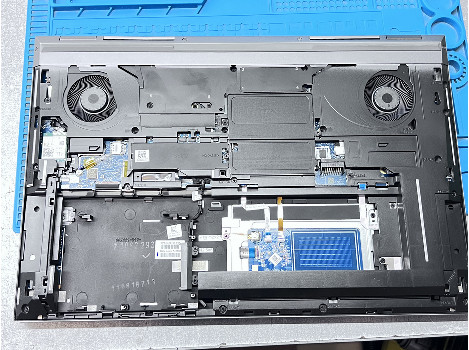 HP ZBook Fury 17 G8 17.3" i7-11850H 32GB 510GB клас А