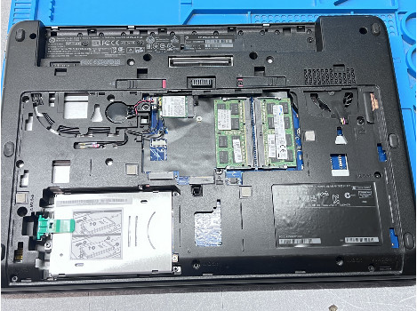 HP ZBook 15 G2 15.6" i7-4810MQ 32GB 260GB клас А