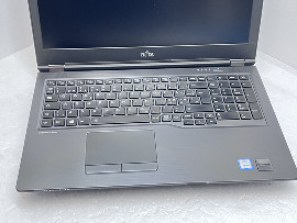 Лаптоп Fujitsu LIFEBOOK U758 15.6" i5-8250U 16GB 260GB клас А