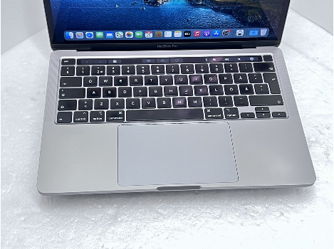 Apple MacBookPro16-2 13.3" i7-1068NG7 32GB 500GB клас А